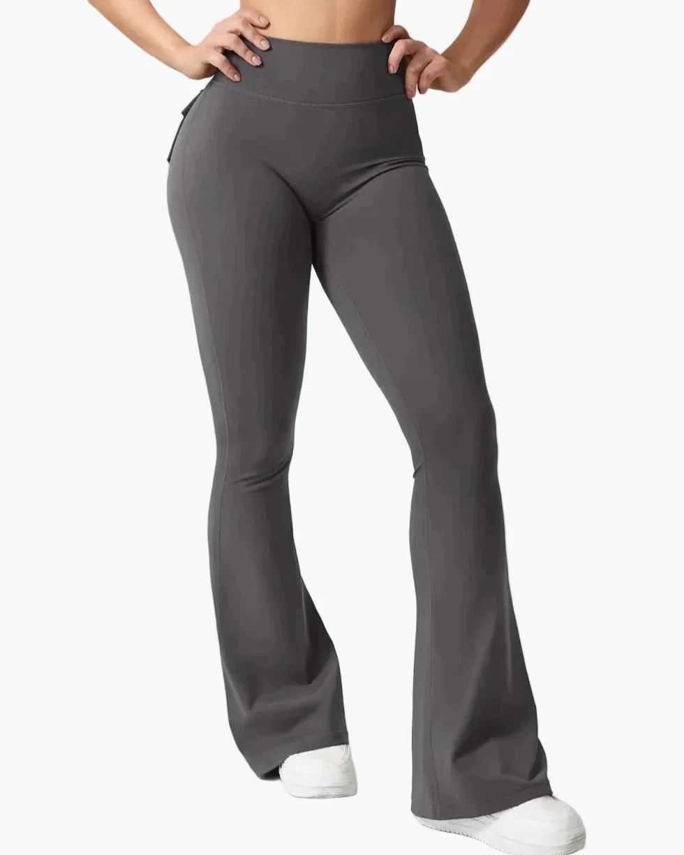 Damen Bootcut Fitness Leggings mit Cargo-Taschen – Trendige Sporthose mit Po-Formung für Training und Alltag