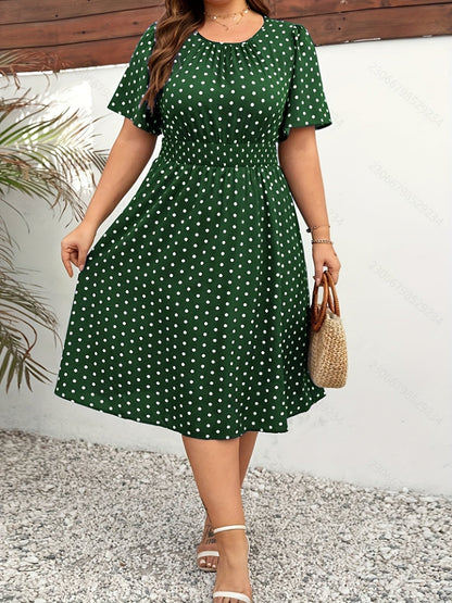 Dame fritidskjole med prikker, taljeret, elegant sommerlook
