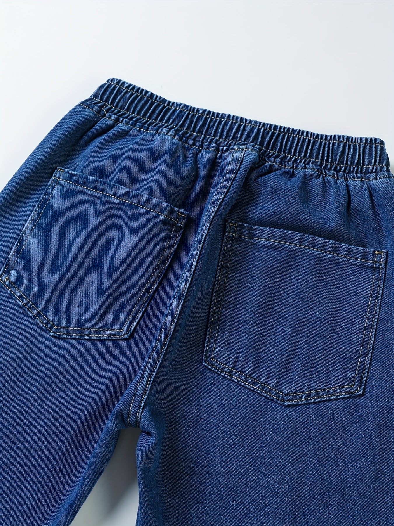 Blaue Herren Jeans Hose mit elastischem Bund und Kordelzug