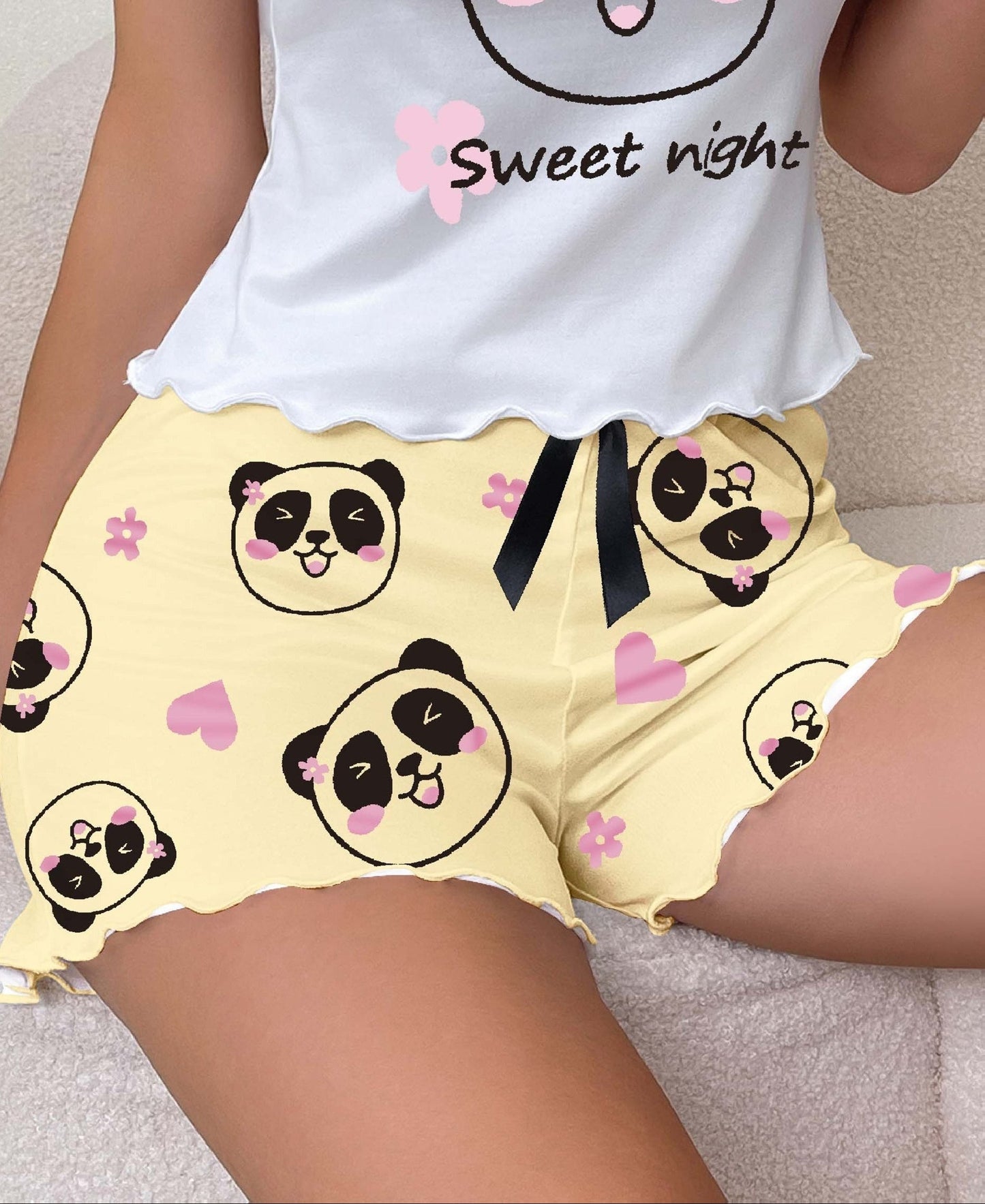 Dame sove-shorts med panda-mønster og sløjfe – Søde pyjamasshorts til forår og sommer