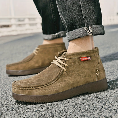 Herren Desert Boots mit Schnürung in Wildleder-Optik und Profilsohle