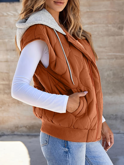 Gewatteerd damesvest met capuchon, roestbruin, mouwloos