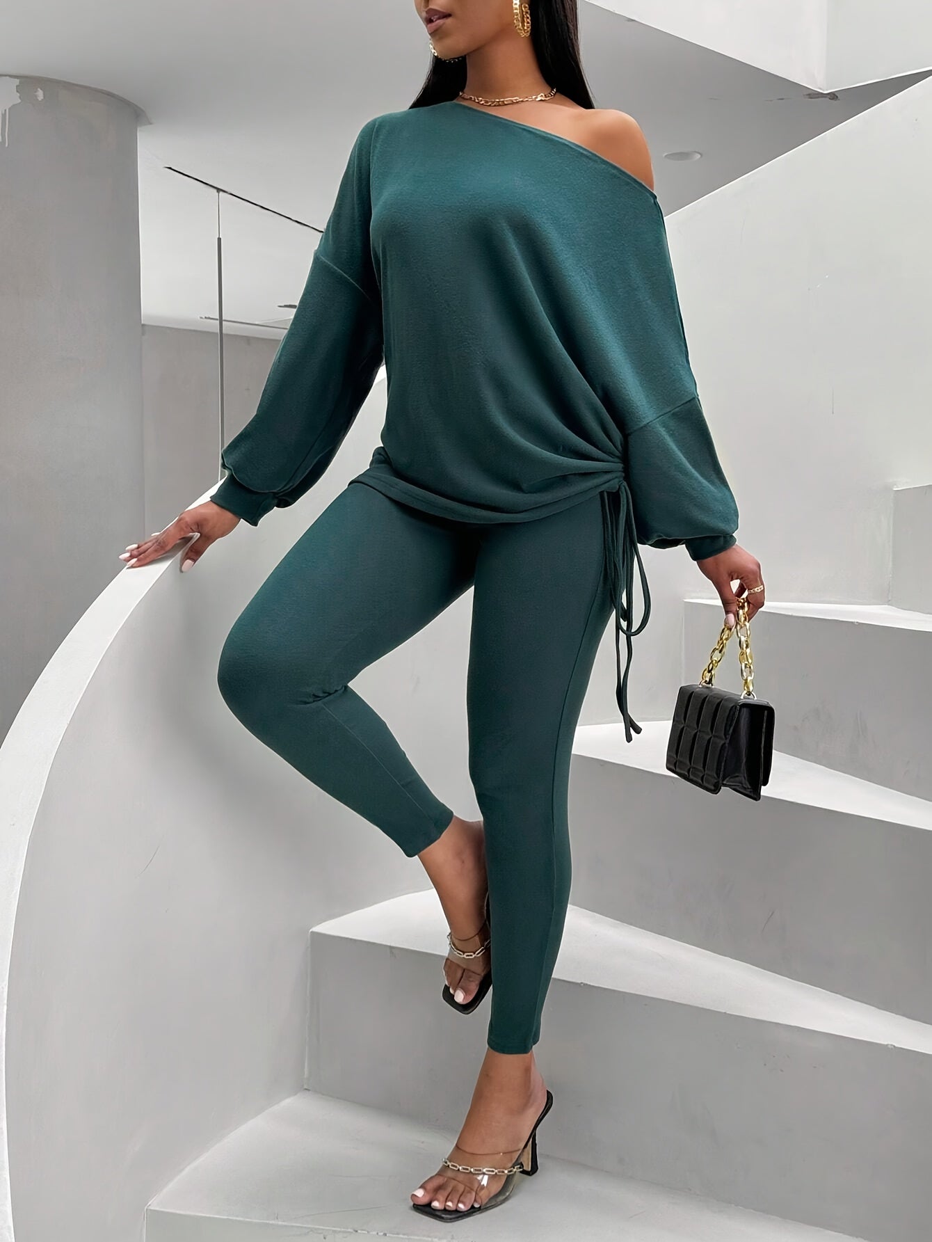 Damen Loungewear Set mit Off-Shoulder Oberteil und Leggings Dunkelgrün