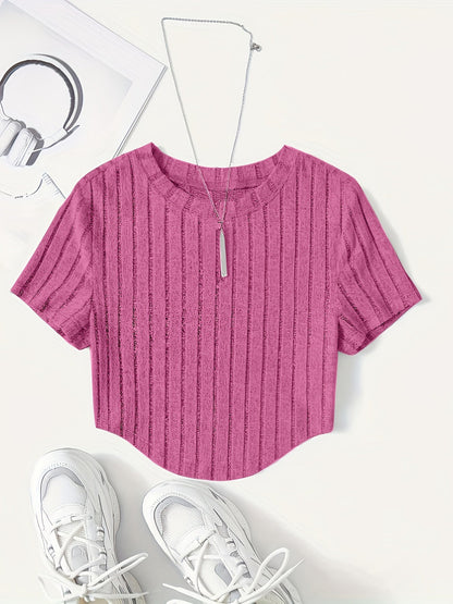 Dame kortermet ribbestrikket crop-top – avslappet sommer fritidsskjorte