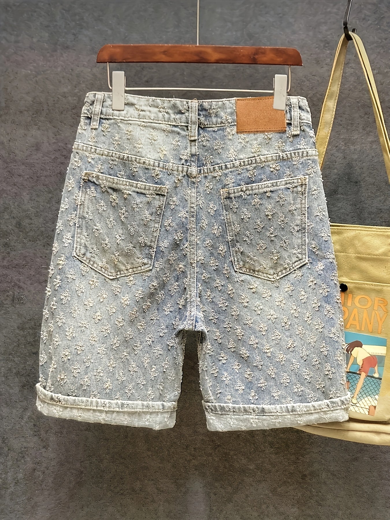 Bermuda da uomo stile streetwear con motivo floreale – Perfette per il tempo libero e l’estate