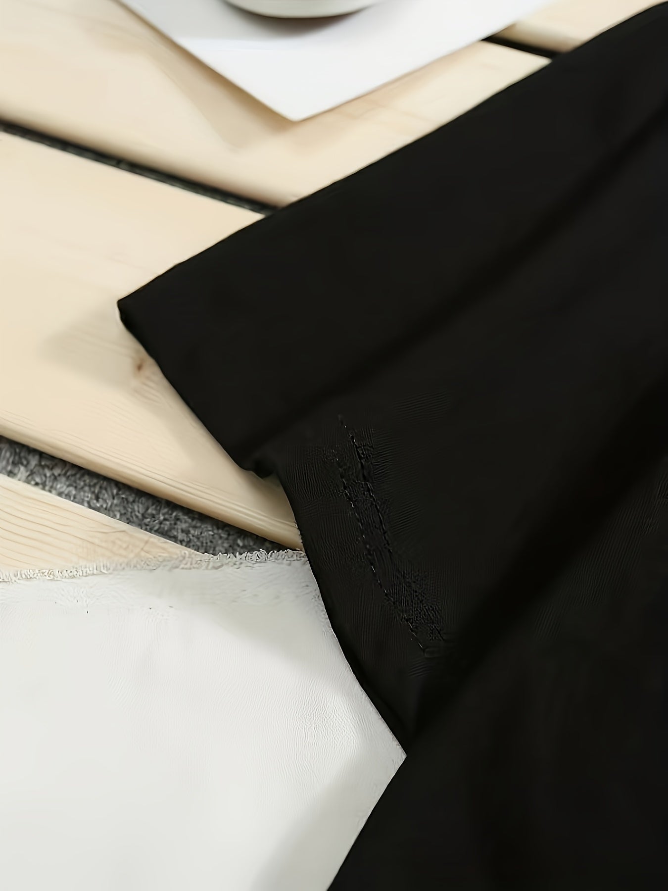 Ensemble t-shirt et short décontracté homme avec imprimé cartes – Tenue d'été pour se détendre