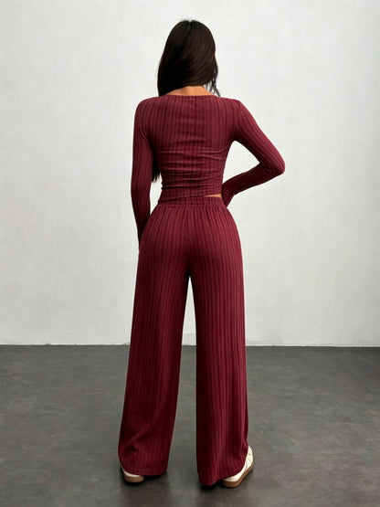 Completo loungewear a coste da donna, top corto a maniche lunghe e pantaloni ampi, grigio