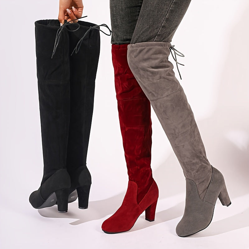 Overknee-Stiefel mit Blockabsatz und Schnürung hinten