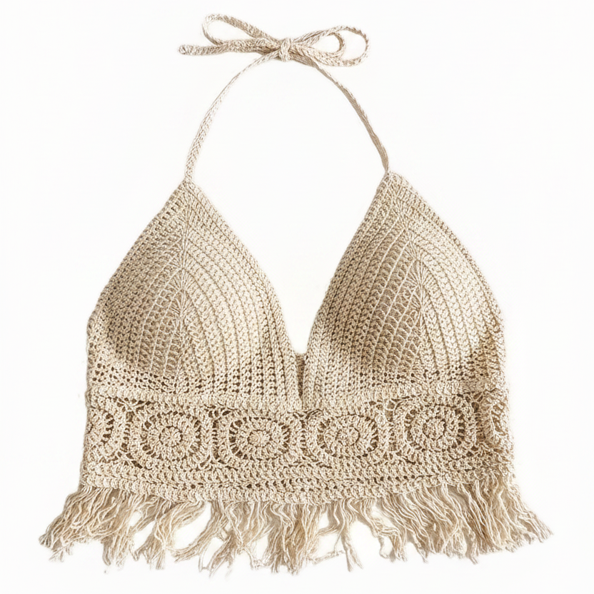 Dame Boho heklet haltertopp med frynser – moteriktig sommertopp for festivaler og strand