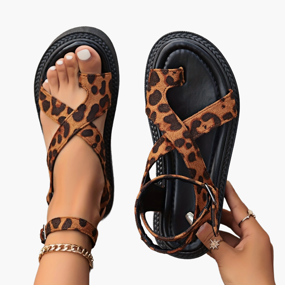 Sandali con plateau da donna in fantasia leopardata – Sandali estivi alla moda con fibbia