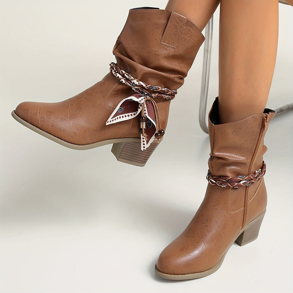 Idunn | Enkellaarsje voor dames in slouchy look met wikkeldetail in westernstijl