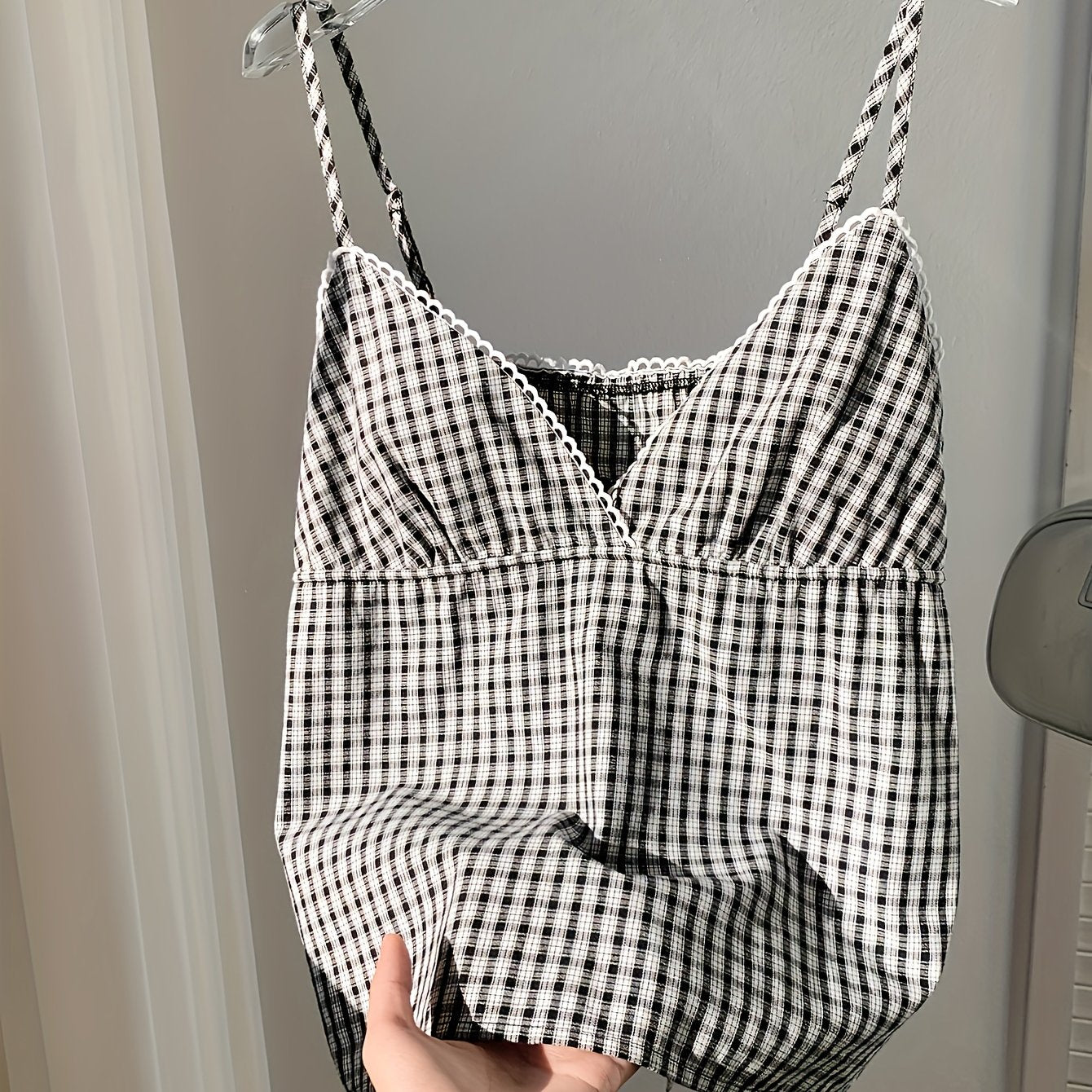 Top de tirantes finos de cuadros para mujer – veraniego, suelto, a la moda para el día a día y las vacaciones