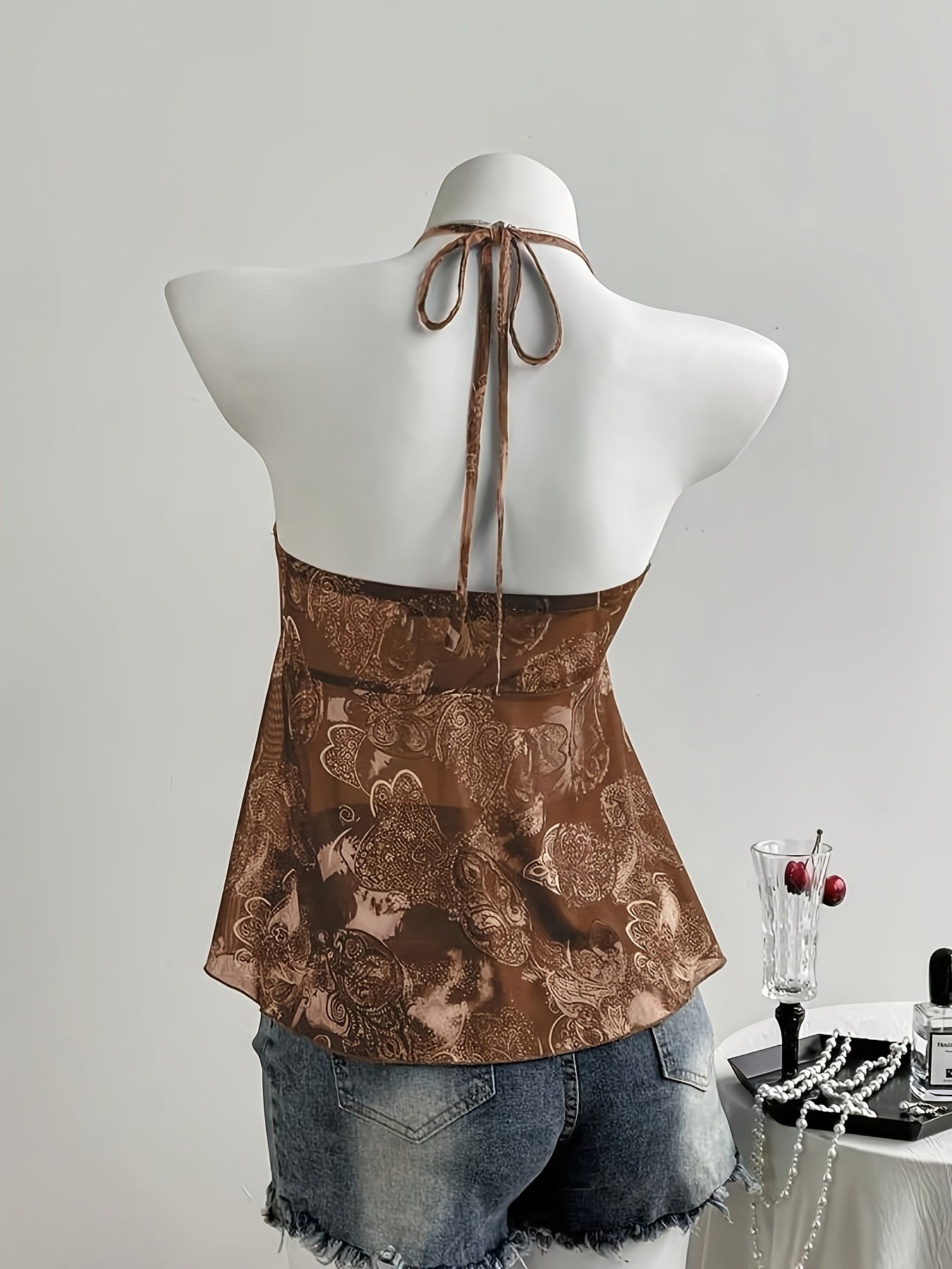 Dame halterneck volant top med hjerteprint – romantisk sommer peplum top til fritid og udgang