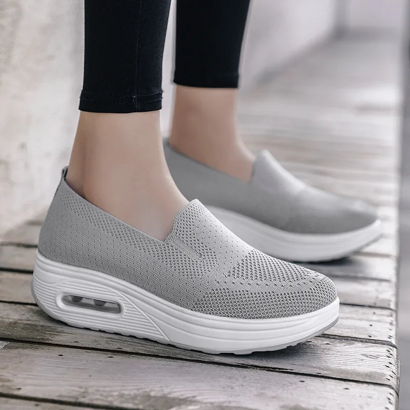 Damen Komfort-Slipper für Alltag und Beruf – Orthopädische, atmungsaktive Freizeitschuhe
