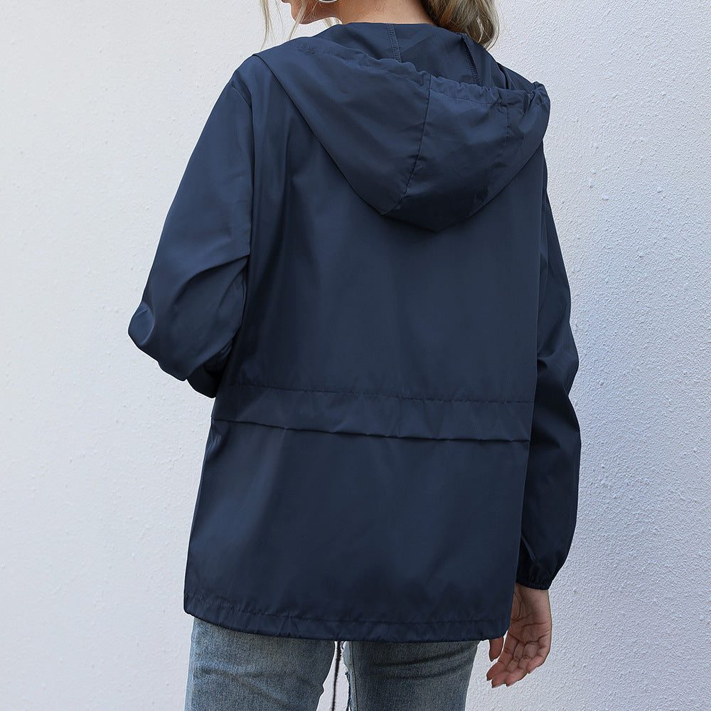 Regenjas voor dames met capuchon en koord