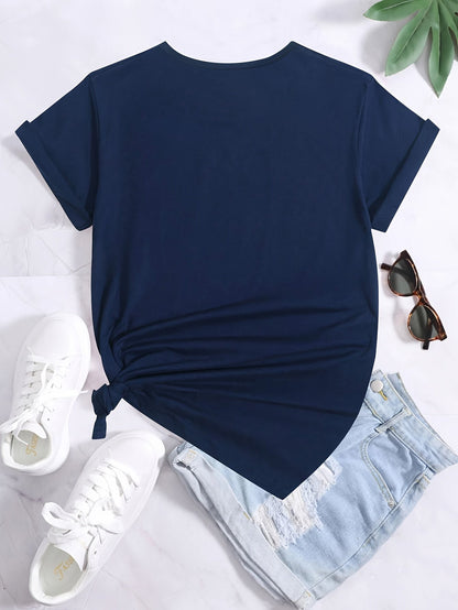Dame statement T-skjorte med tekst og avslappede jeansshorts – Morsomt sommerantrekk, casual stil