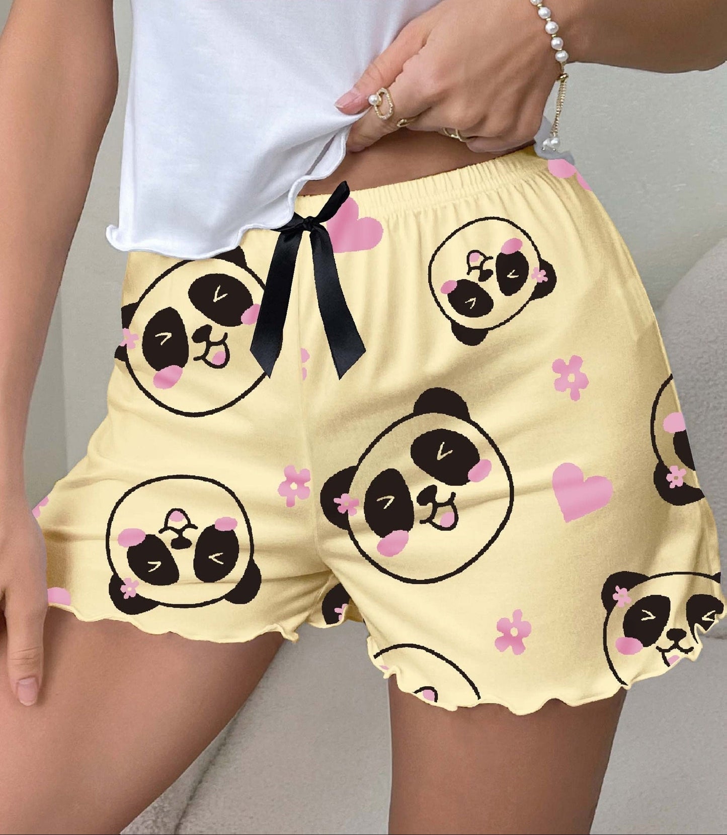 Dame sove-shorts med panda-mønster og sløjfe – Søde pyjamasshorts til forår og sommer