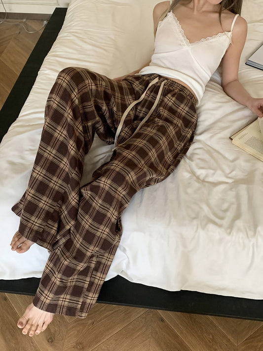 Brun rutete damesovbukse med vide ben