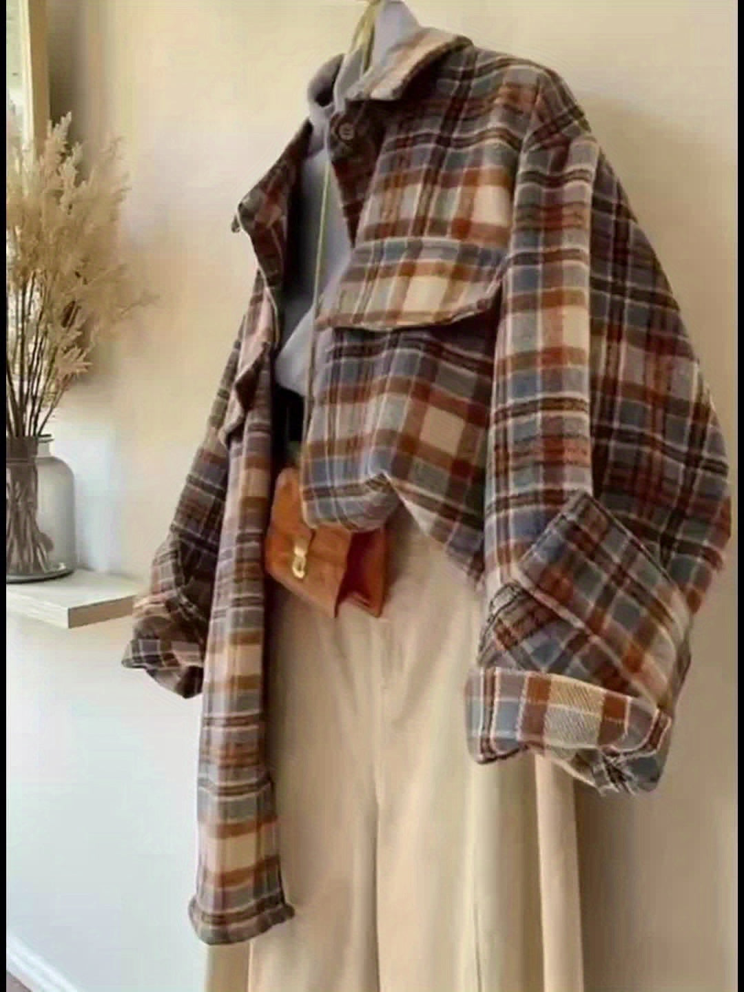 Shacket oversize da donna a quadri beige, blu e marrone