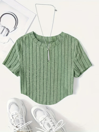 Dame kortermet ribbestrikket crop-top – avslappet sommer fritidsskjorte