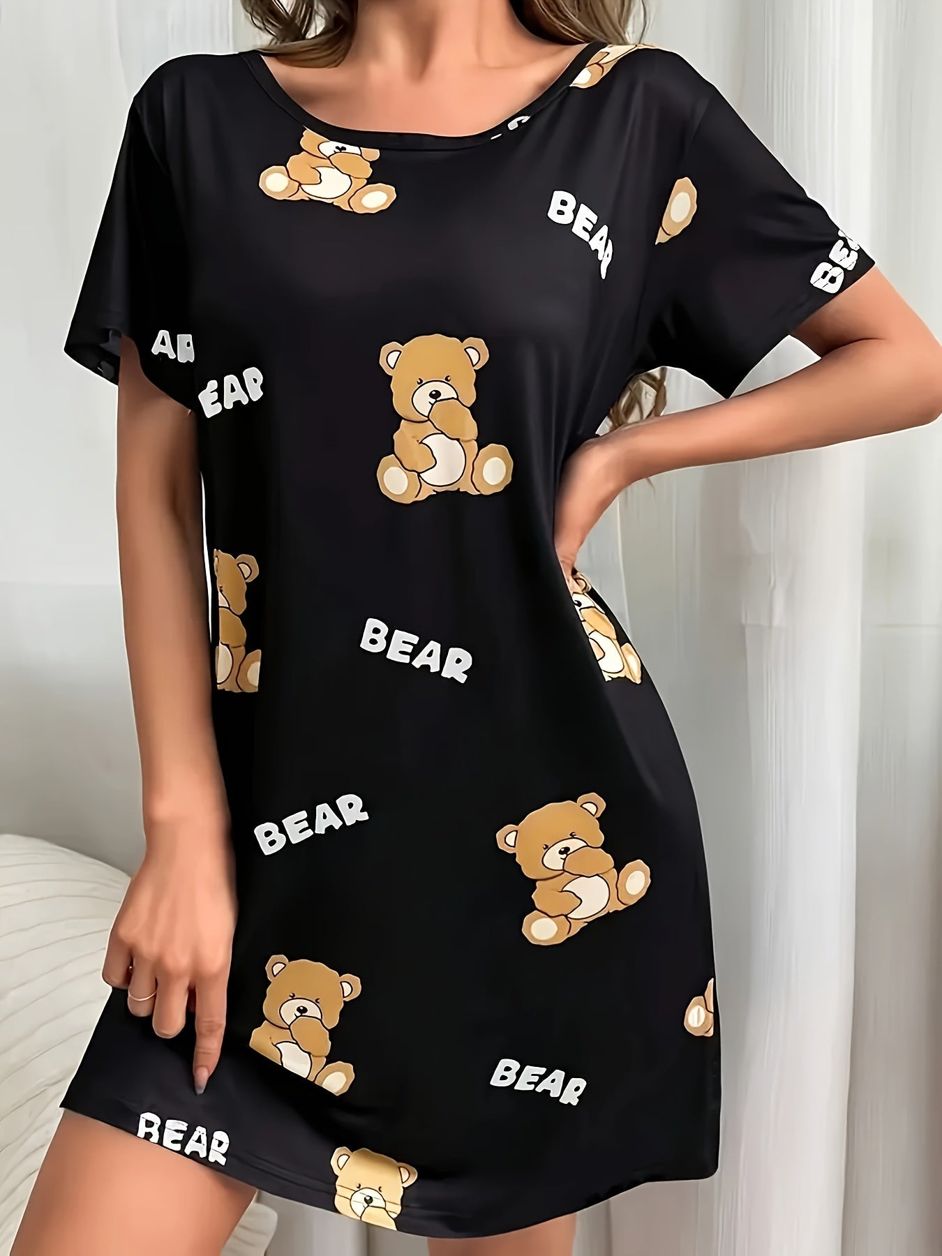 Dame nattkjole med bjørnemønster, kortermet, komfortabel, loungewear for vår og sommer