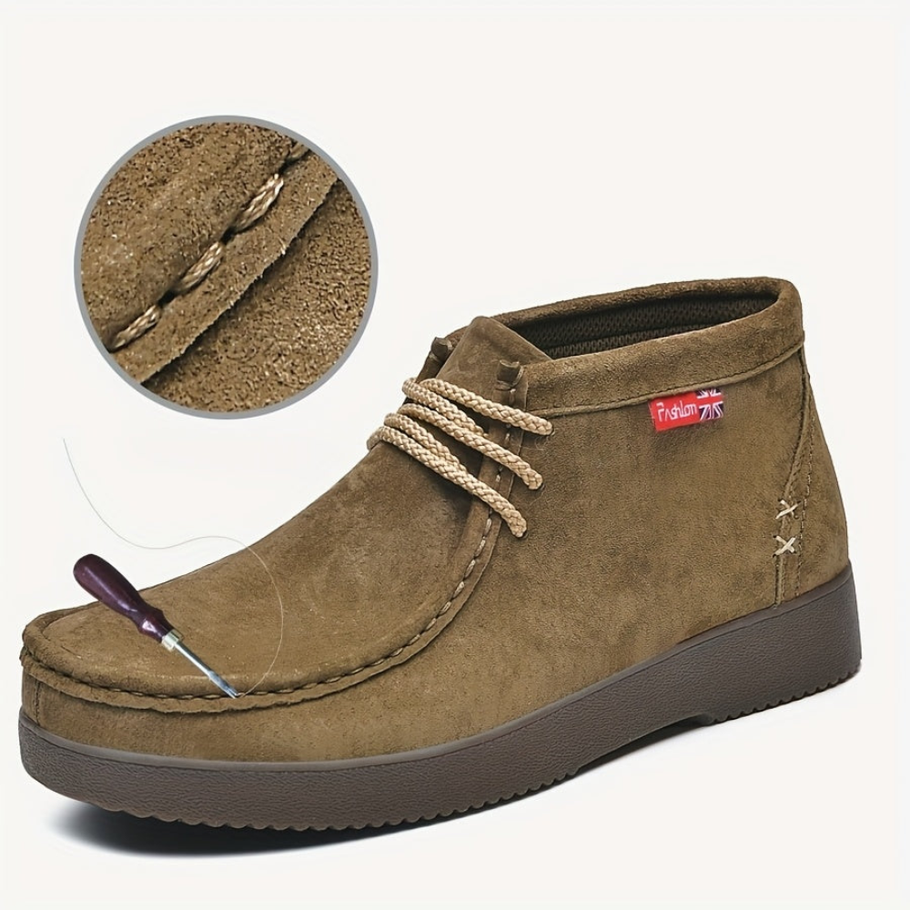 Herren Desert Boots mit Schnürung in Wildleder-Optik und Profilsohle