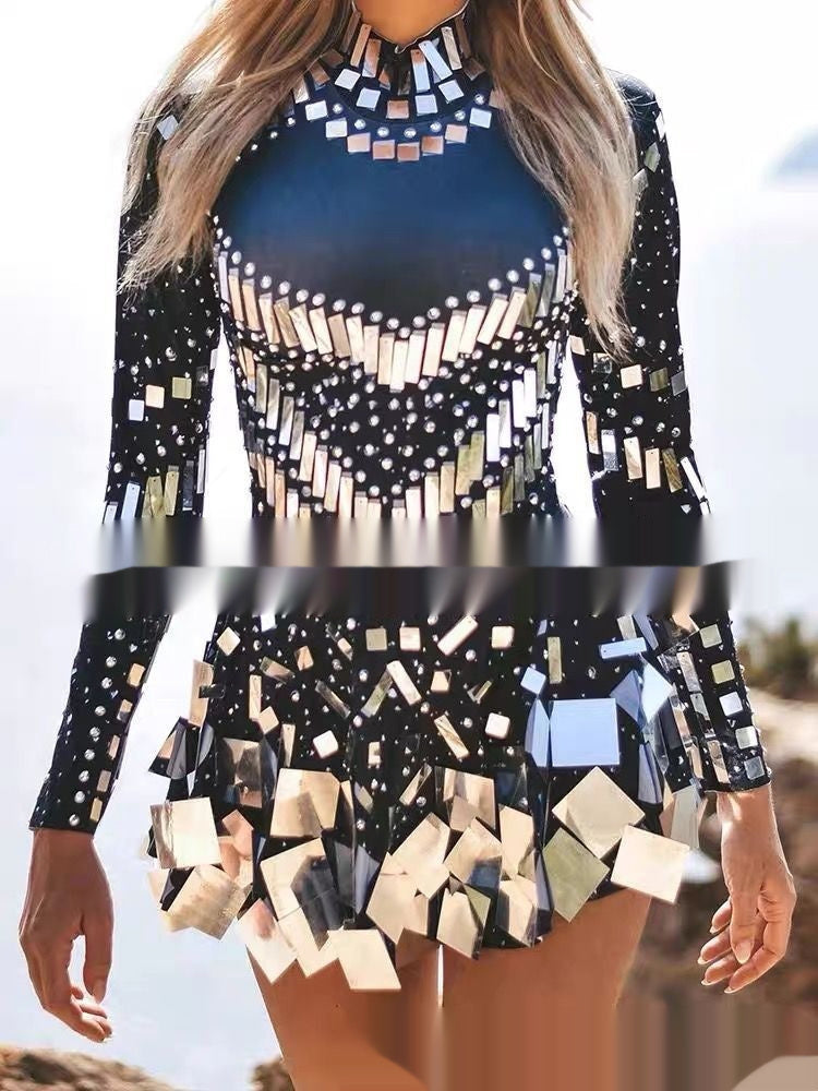 Pamela – Vestido corto ajustado elegante de manga larga