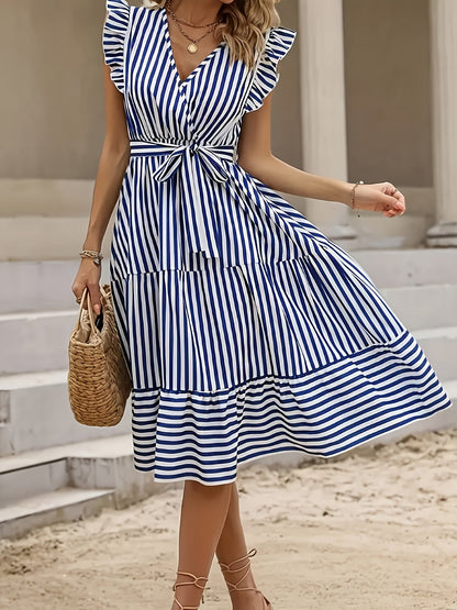 Robe d'été femme élégante rayée avec ceinture à la taille et manches à volants – Parfaite pour les loisirs et les vacances
