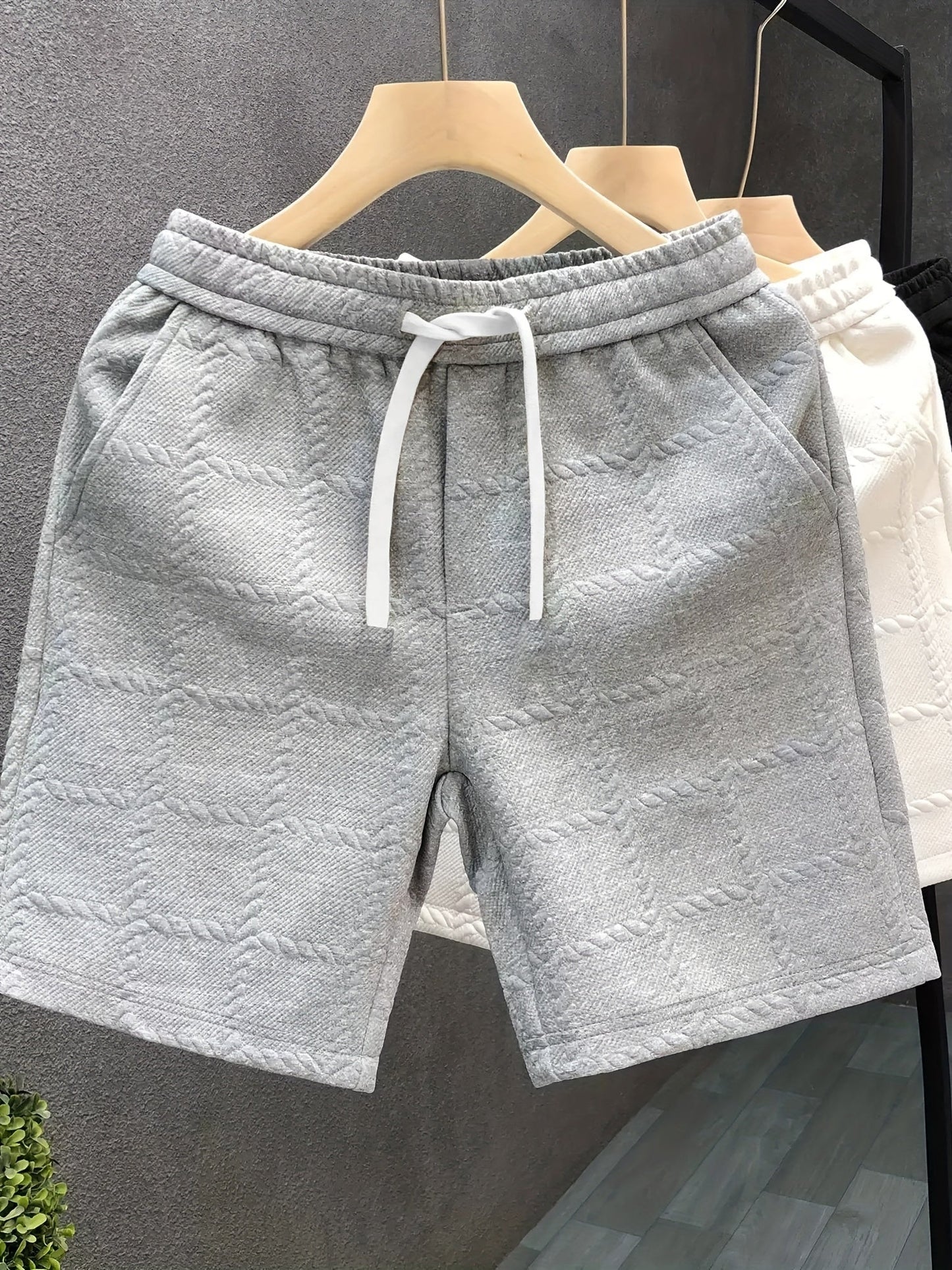 Shorts de loisirs pour hommes avec embossage et design moderne – Décontracté & Sportif