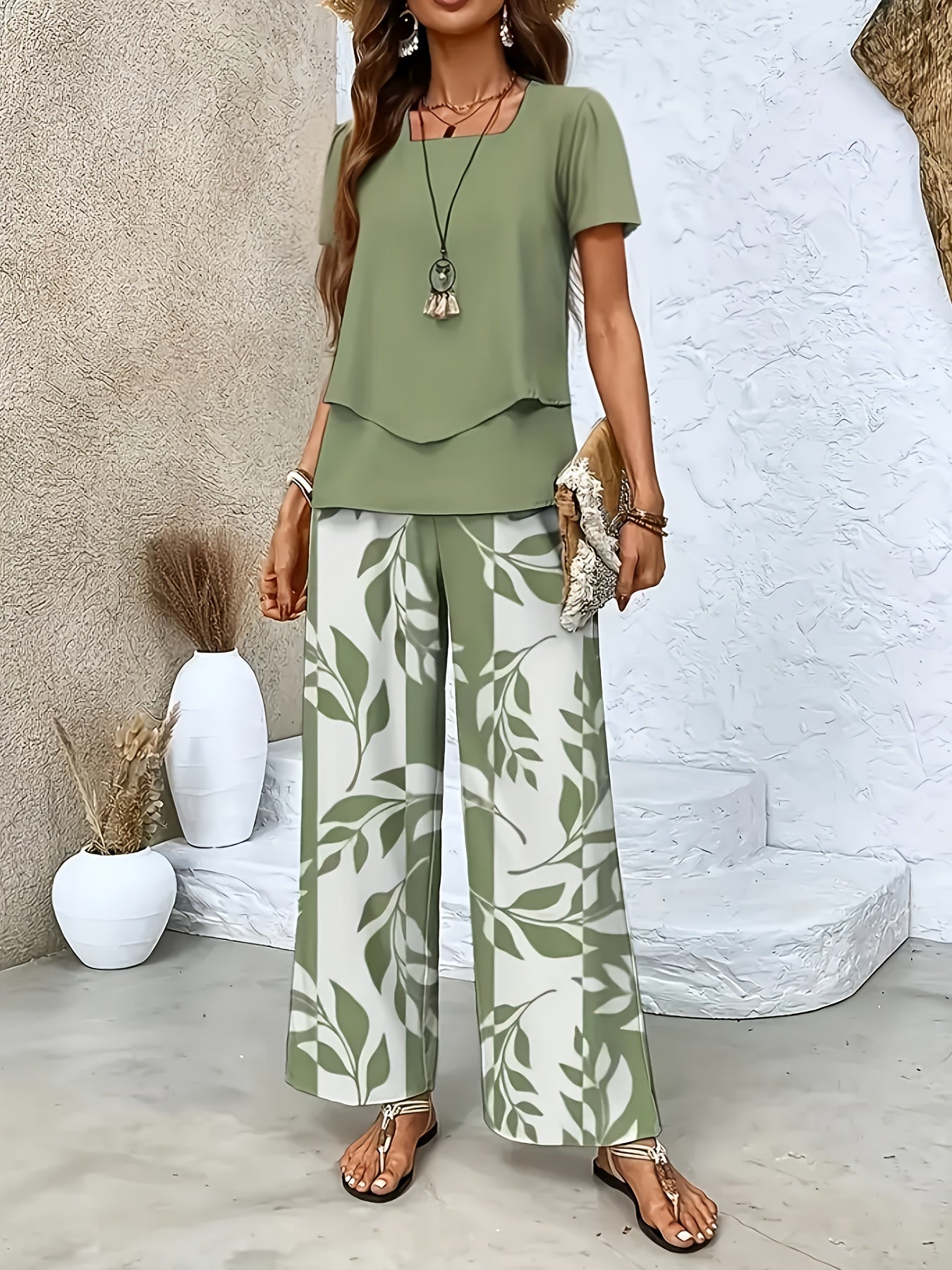 Damen Elegantes Sommer-Set mit Kurzarm-Shirt und weiter Hose, Freizeit-Outfit, Modernes Muster