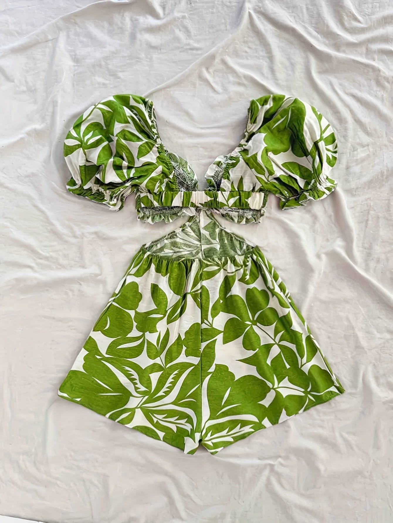 Mono de verano para mujer con mangas abullonadas y estampado tropical – Perfecto para la playa y las vacaciones