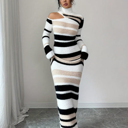 Abito maxi da donna in maglia a righe, a collo alto, con spalle cut-out