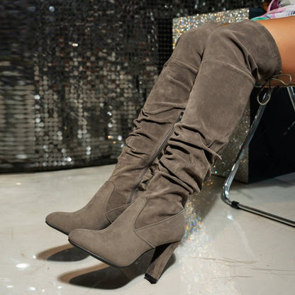 Damen Overknee Stiefel mit hohem Absatz und Schnürdetails