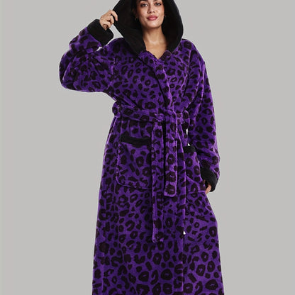 Lang badekåbe til kvinder med hætte og leopardmønster
