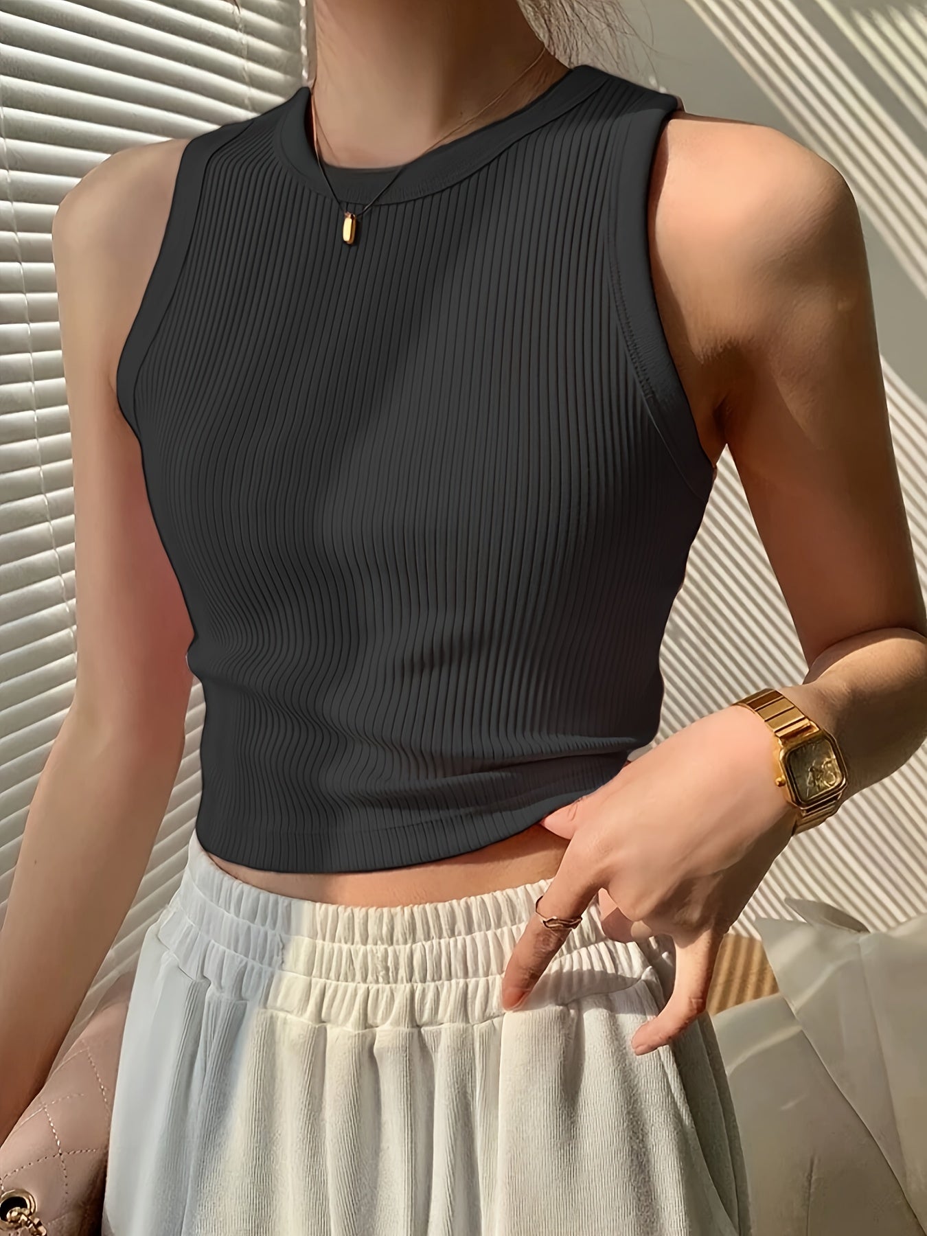 Top de tirantes acanalado de moda para mujer para el día a día y el tiempo libre – Look de elegancia deportiva