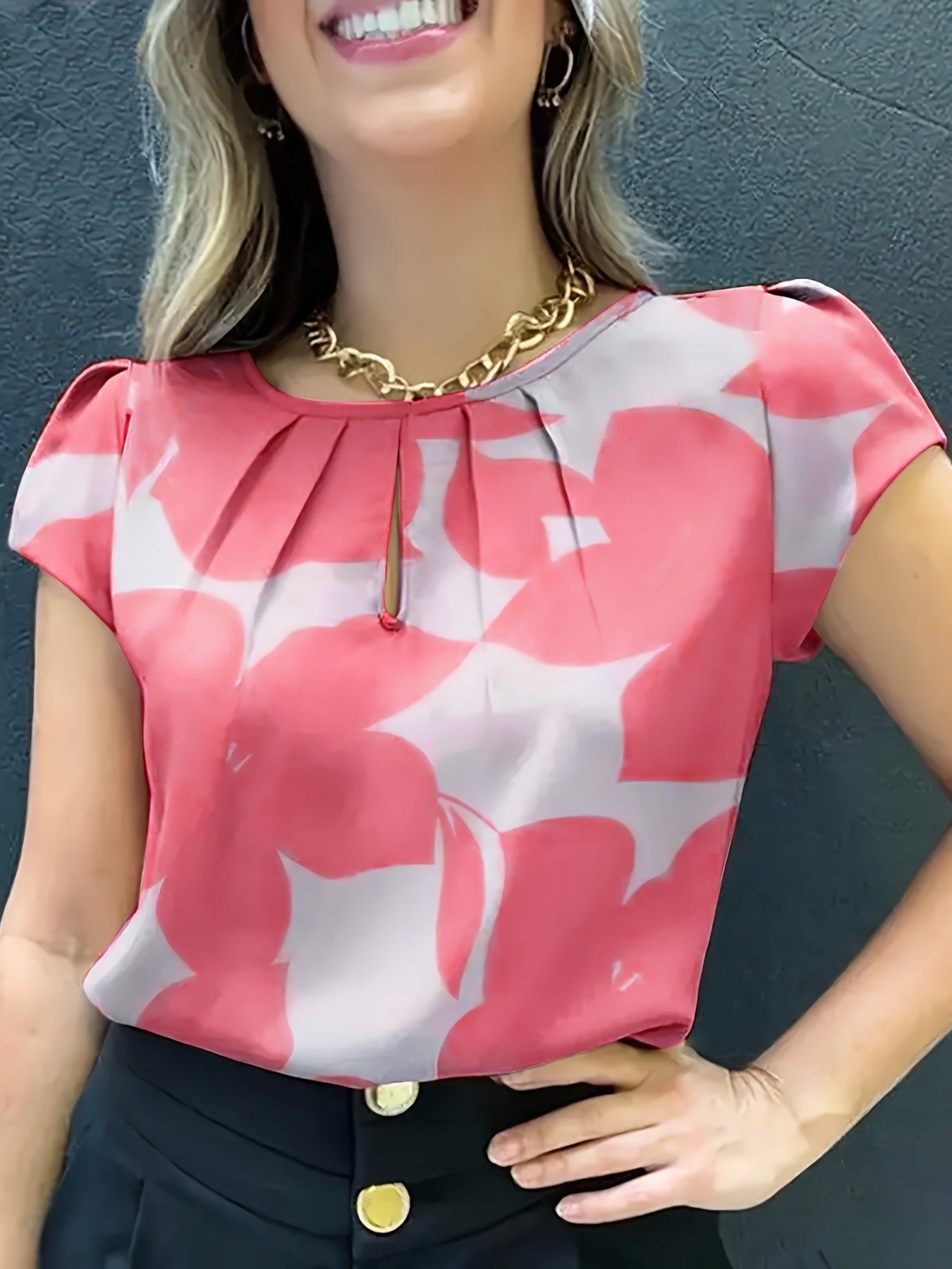 Damen Bluse Elegant mit Modernem Muster und Kurzarm – Perfekt für Büro & Alltag