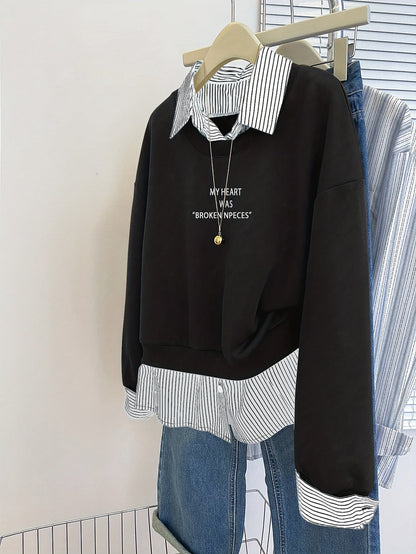 Damen Sweatshirt mit Hemdkragen-Optik & Schriftzug, Zweiteilig Marineblau Gestreift