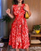 Mouwloze knielange jurk voor dames met bloemenprint en V-hals