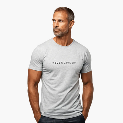 Męski t-shirt z motywującym napisem – sport i rekreacja