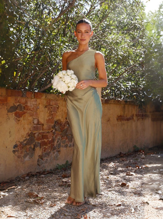 Robe de soirée femme asymétrique une épaule élégante pour occasions festives