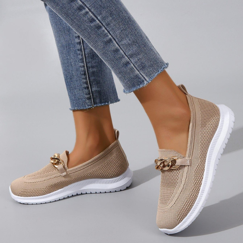 Damen Slipper mit Ketten-Detail – Bequeme Alltagsschuhe für Freizeit und Büro