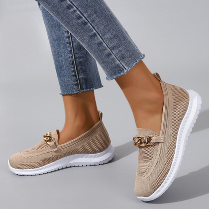 Damen Slipper mit Ketten-Detail – Bequeme Alltagsschuhe für Freizeit und Büro