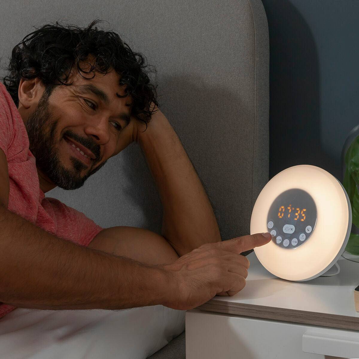 Oplaadbare zonsopgangwekker met Bluetooth-luidspreker en FM-radio